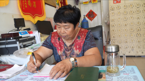 1757056516-f18c1a5e0988066